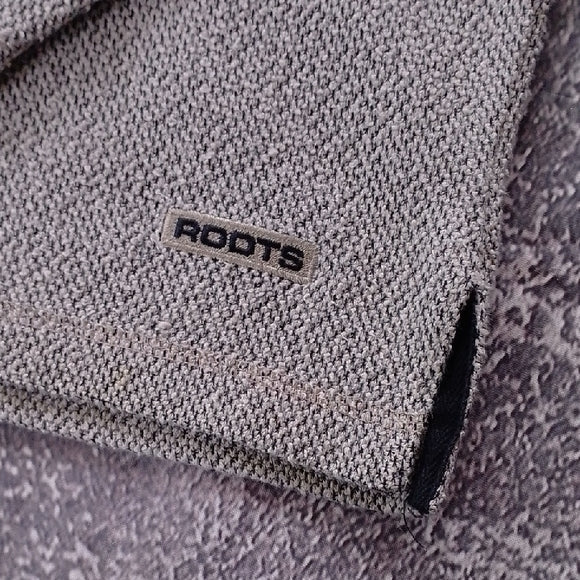 VINTAGE 90s Roots Heather Gray V-Neck Men's Sweater