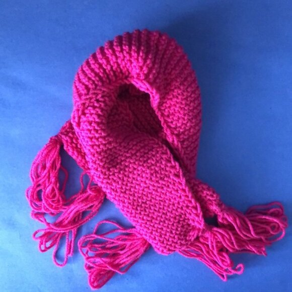 NWOT Vintage Hand-Knitted Made-in-Canada Colourful Pink Warm Scarf