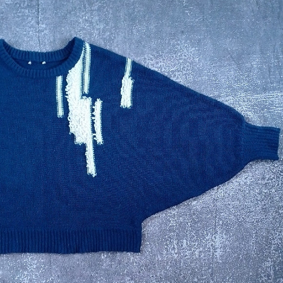 VINTAGE BIG PUFFY ARMS Navy Blue Sweater with White Accents