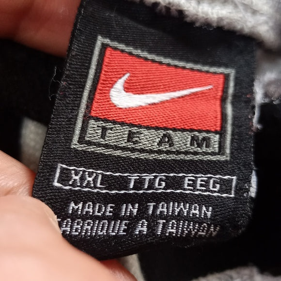Vintage Team Nike Essential Shorts Unisex