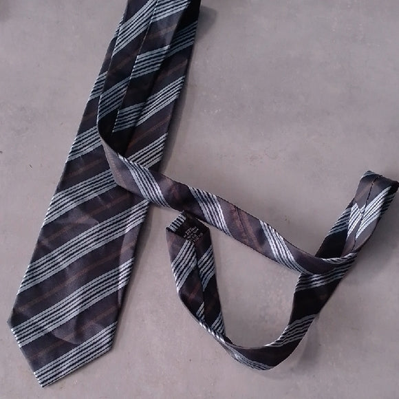 Armani Collezioni Men's Tie - Black and Silver Stripes MADE IN ITALY