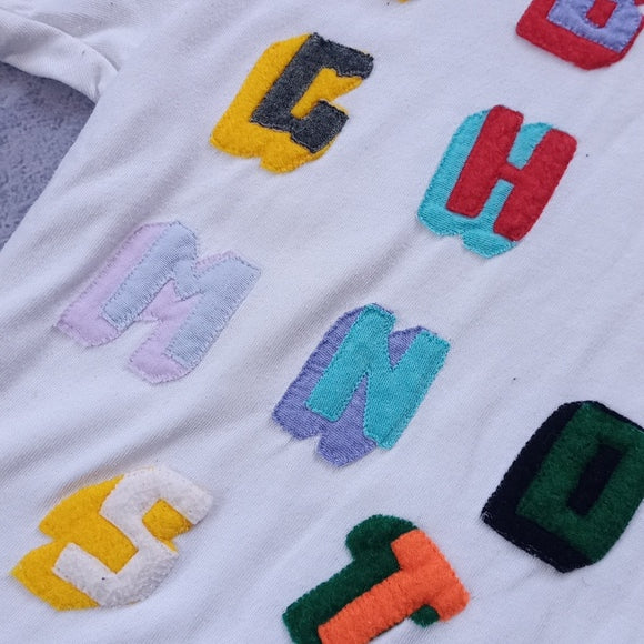 VINTAGE 90s A-Z Alphabet Patch Single Stitch T-Shirt