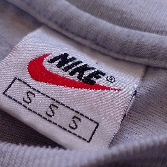 VINTAGE 90s Nike Flight Air Jordan T-Shirt WING FLIGHT LOGO