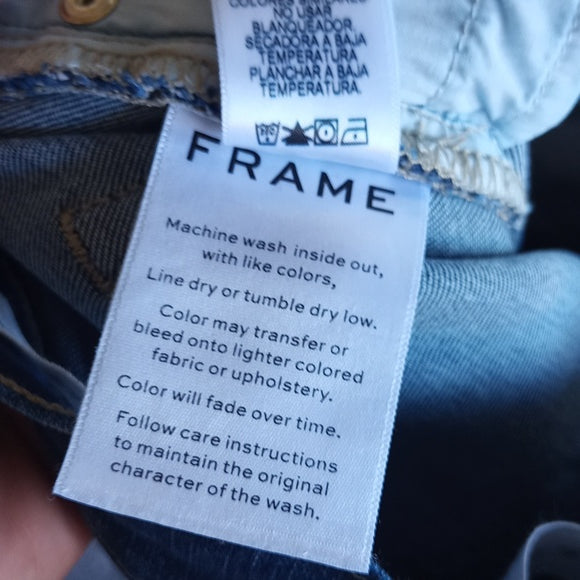 FRAME Le Skinny de Jeanne Crop Denim Jeans STYLE# LSJC214 LAKEWOOD