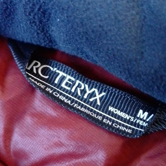 Arc'teryx PATERA PARKA Gore-tex Maroon Goosedown Outerwear