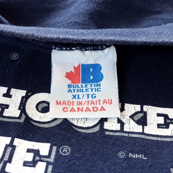 Vintage 1990s Toronto Maple Leafs NHL Graphic T-Shirt unisex