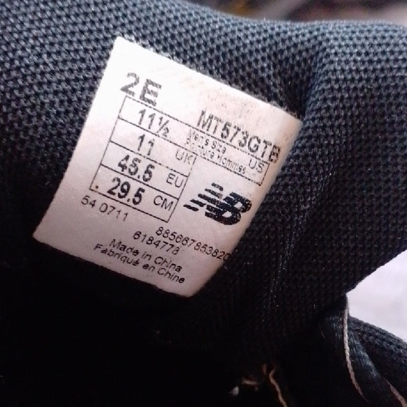 NEW BALANCE 573 GORE-TEX TRAINERS (MT573GTB)