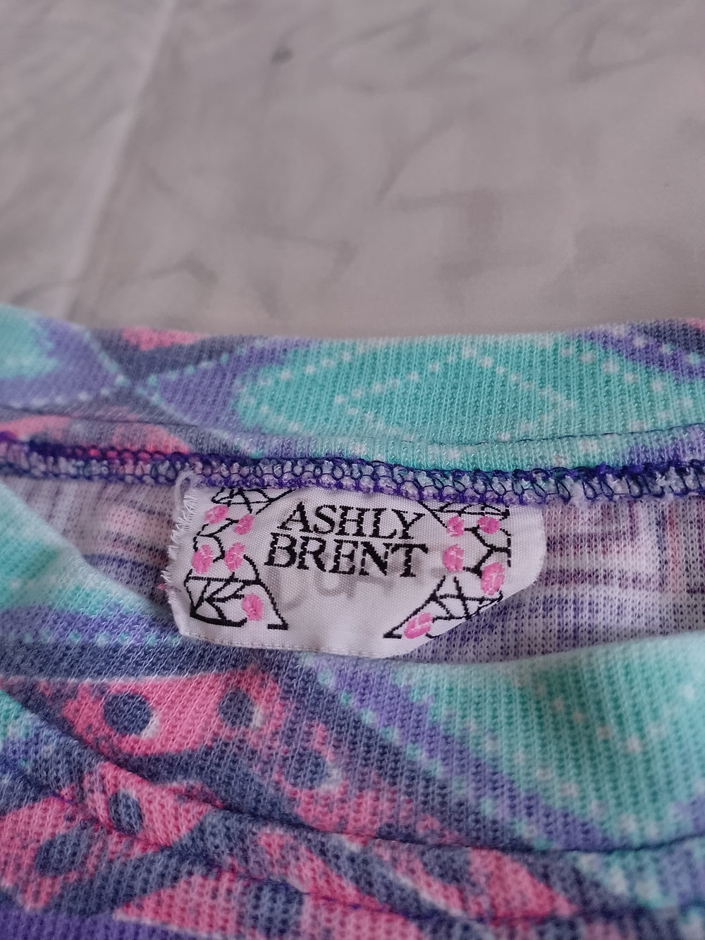 Vintage 1990s Aztec Graphic All Over Print Crewneck Sweatshirt
