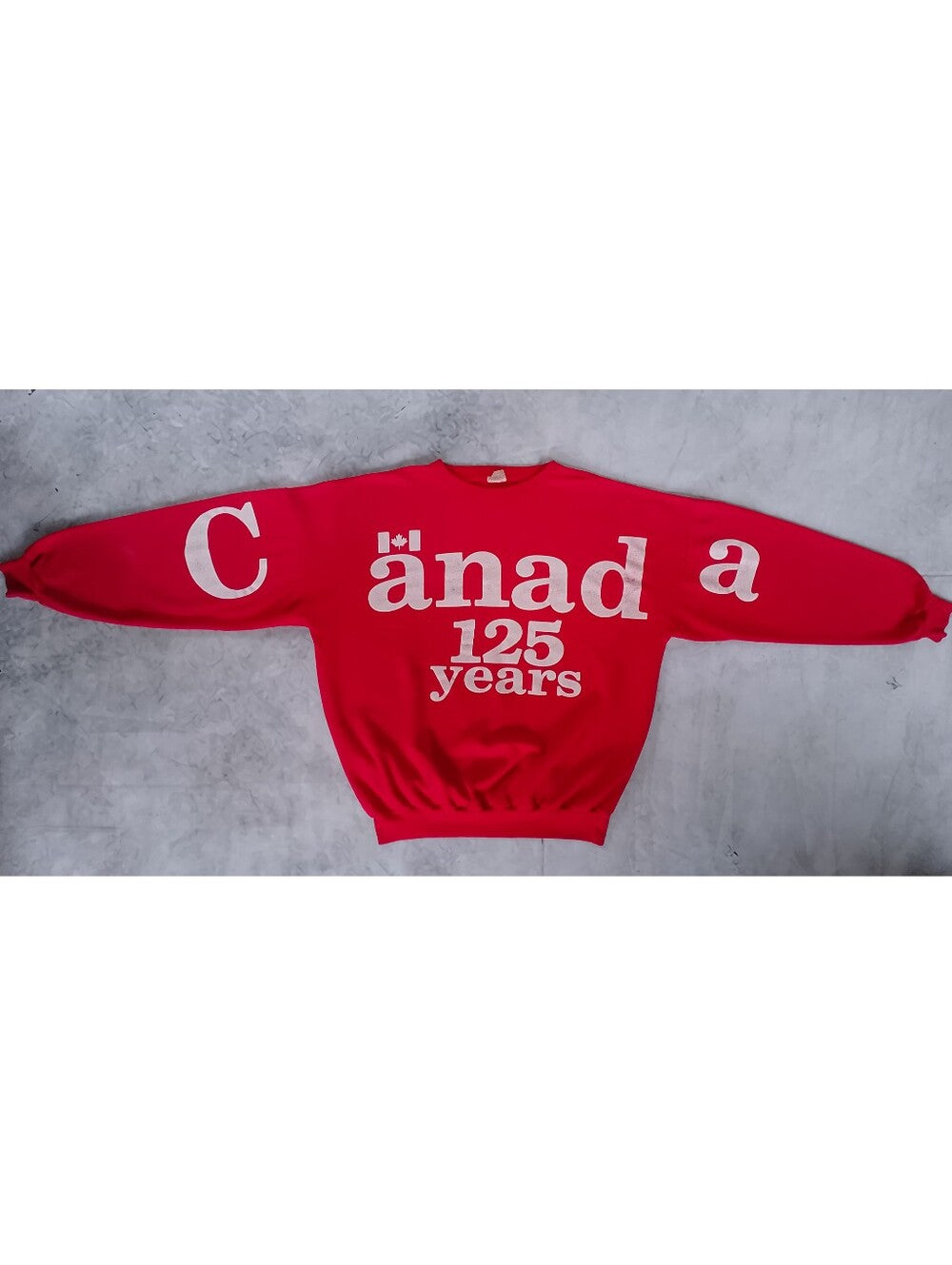 Vintage 1992 AOP Canada 125 Years Graphic Sweatshirt
