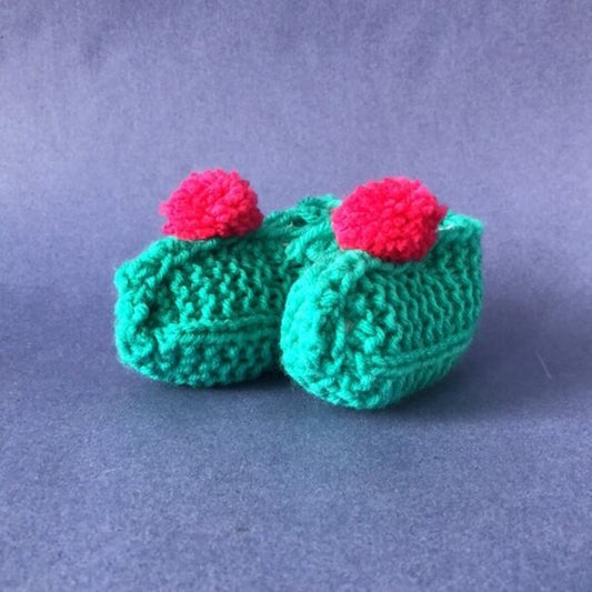 NWT Vintage Handmade Knitted Teal Pink Children’s Slipper Booties