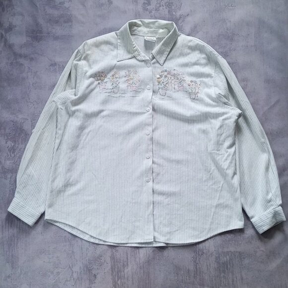 Vintage Koret Francisca Embroidered Planted Flowers Button Up Shirt