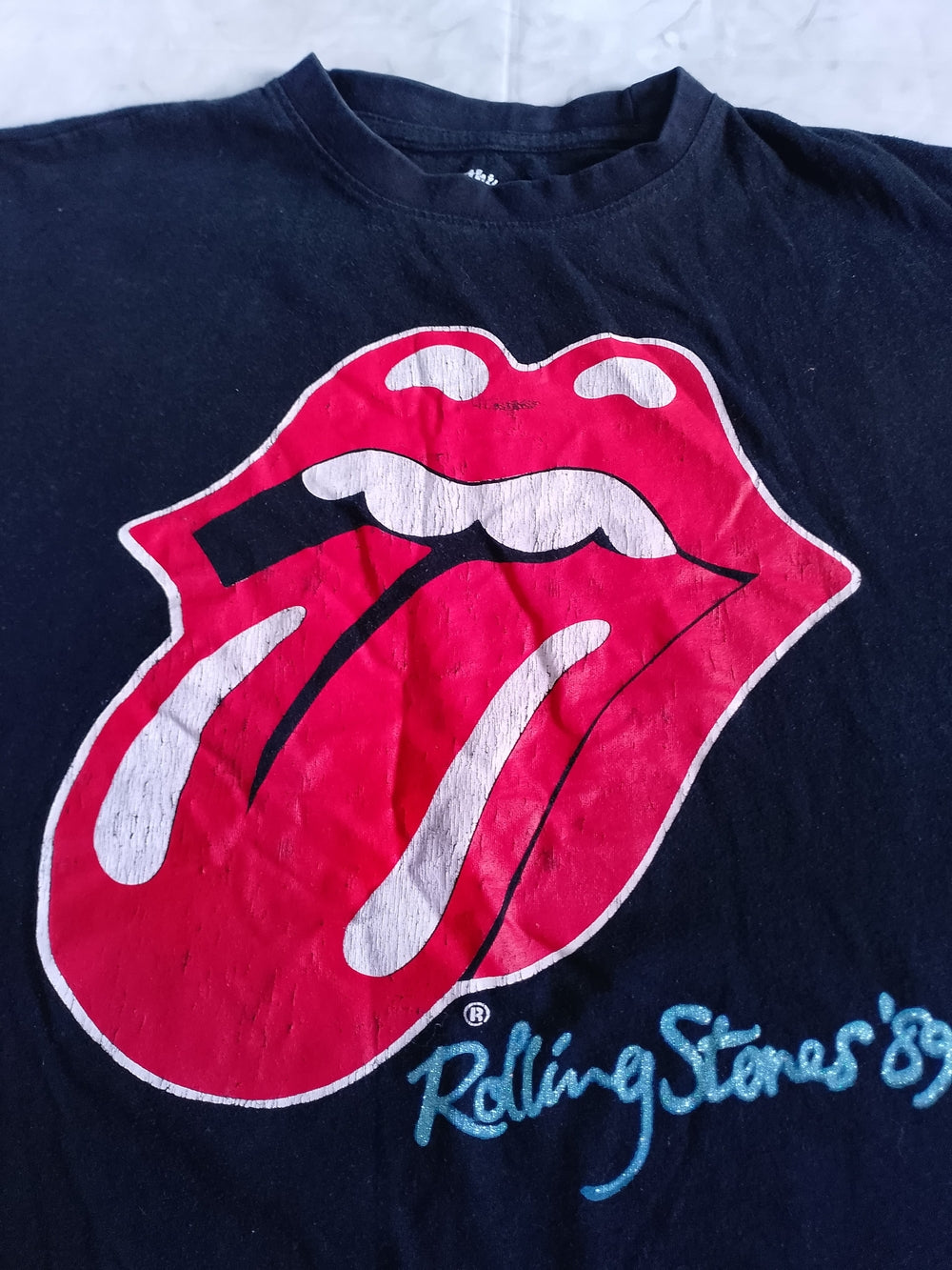 MODERN the Rolling Stones Graphic Tee with Red Tongue
