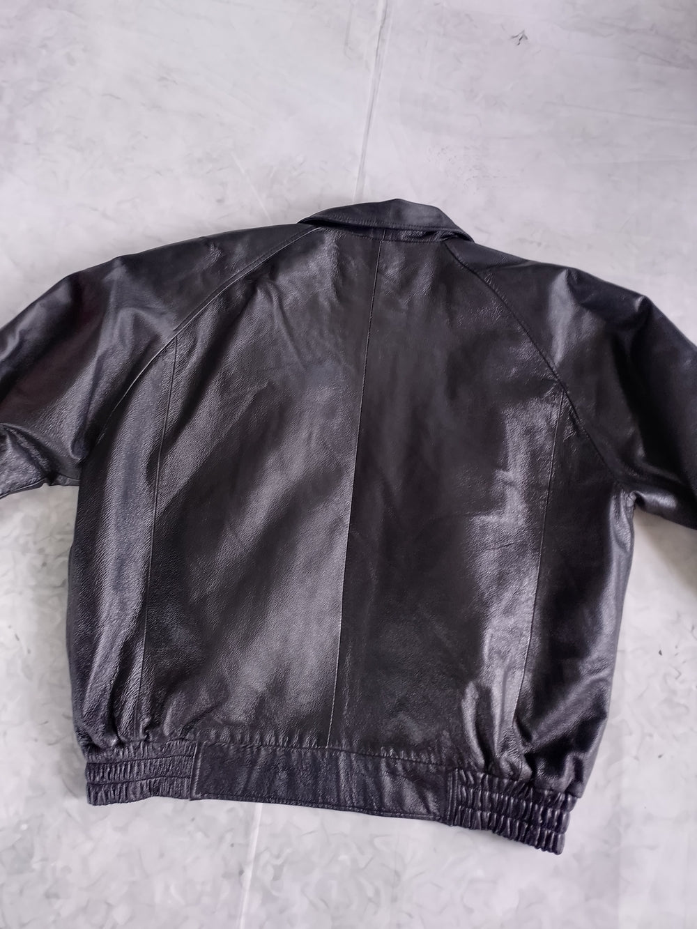 Vintage 90s Black Leather Bomber Jacket R&R UNISEX