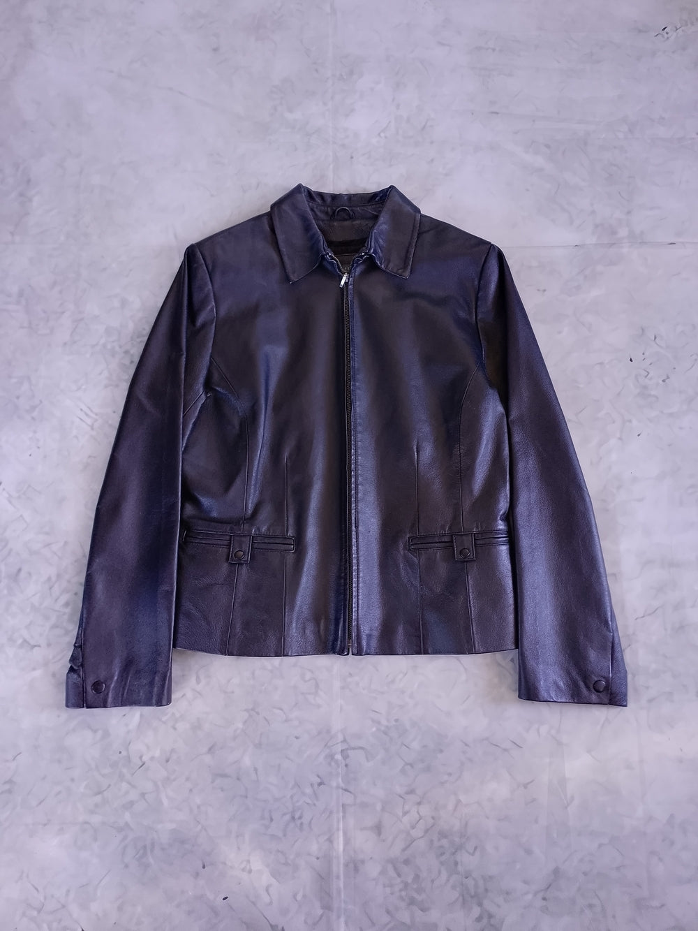 MANTLES Classic Black Leather Jacket