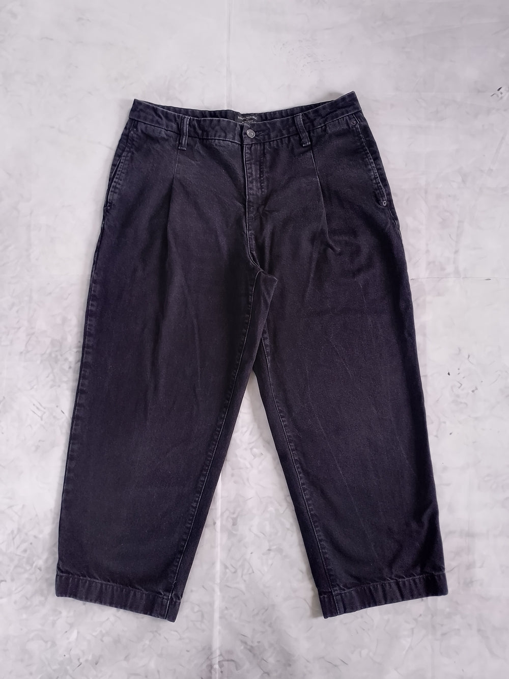 Banana Republic Mid-Rise Straight Regular Baggy Black Denim Jeans