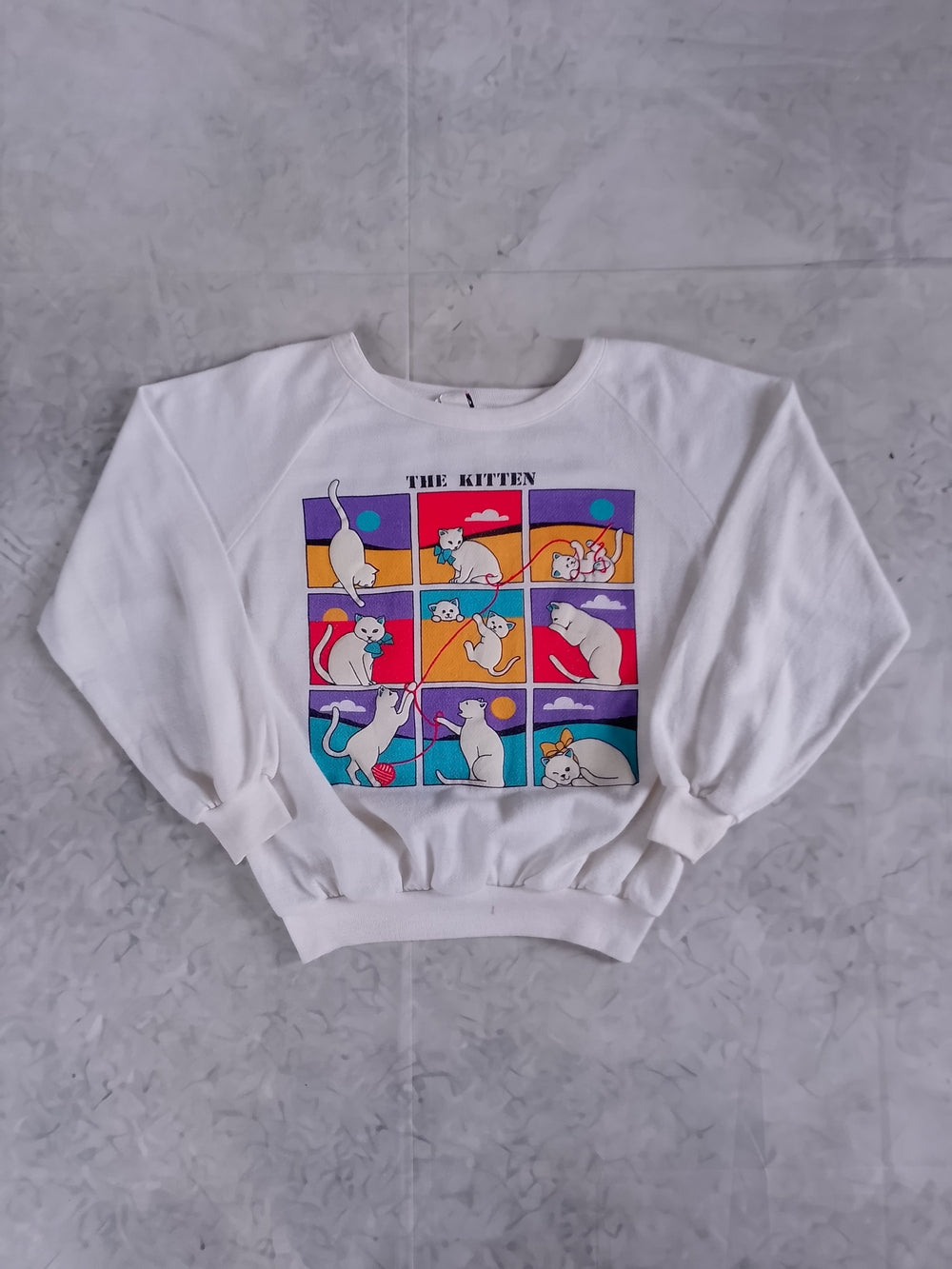 Vintage 90s White 'The Kitten' Graphic Sweatshirt UNISEX