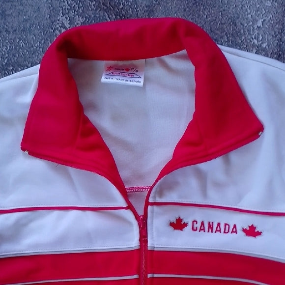 VINTAGE '90s Foot Locker Red and White Canada Track Jacket