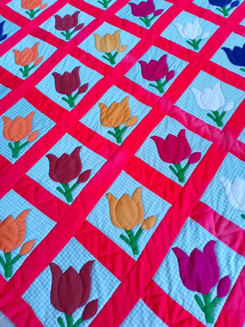 Vintage Tulip Floral Handmade Quilt Patchwork