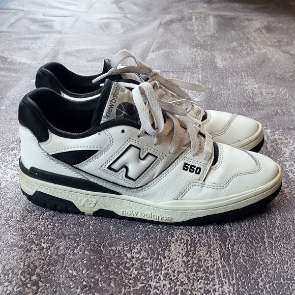 New Balance Men's 550 White and Black Sneakers
