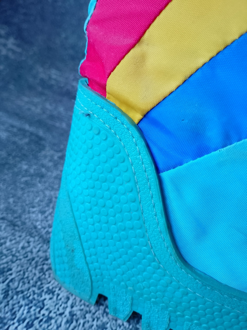 RARE Vintage 1980s Rainbow-striped Moon Boots UNISEX