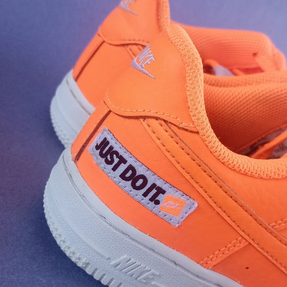 Nike Air Force One's Low Shoes Orange "JUST DO IT" AT2988-800
