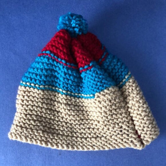 NWOT Vintage Hand-Knitted Made-in-Canada Blue & Cream Beanie with Pom Pom
