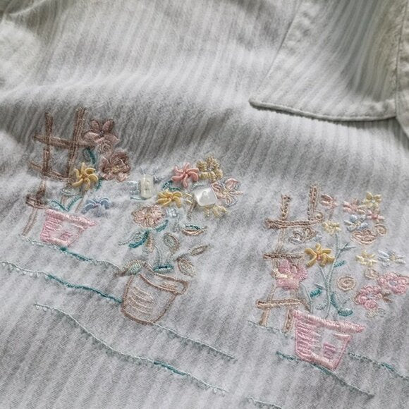 Vintage Koret Francisca Embroidered Planted Flowers Button Up Shirt
