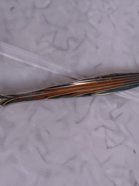 Vintage-Style Hand Mirror in Rose Gold