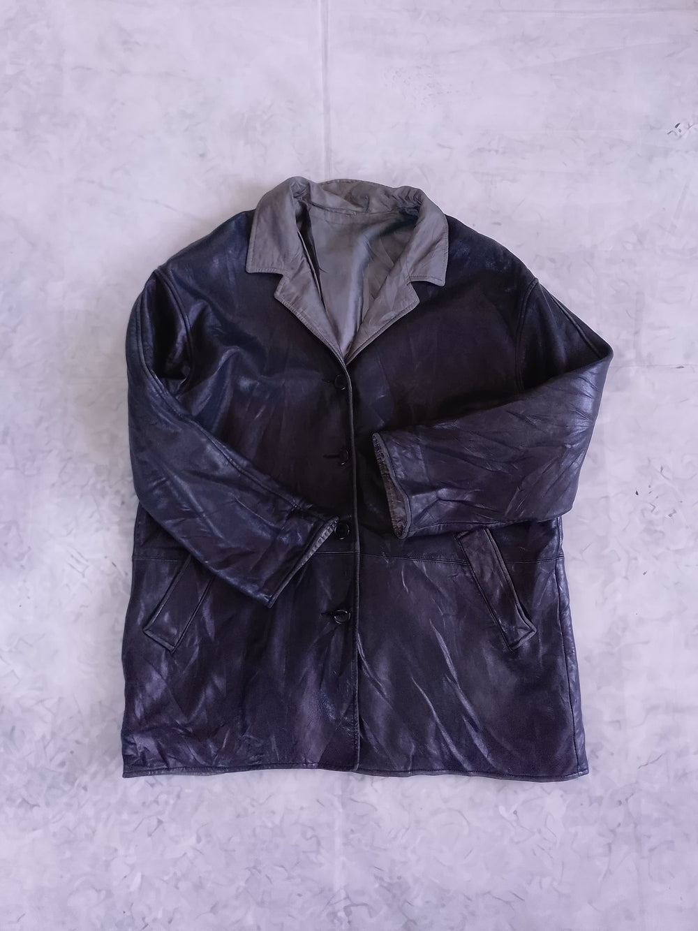DANIER Women’s Black Leather Jacket with Contrast Collar