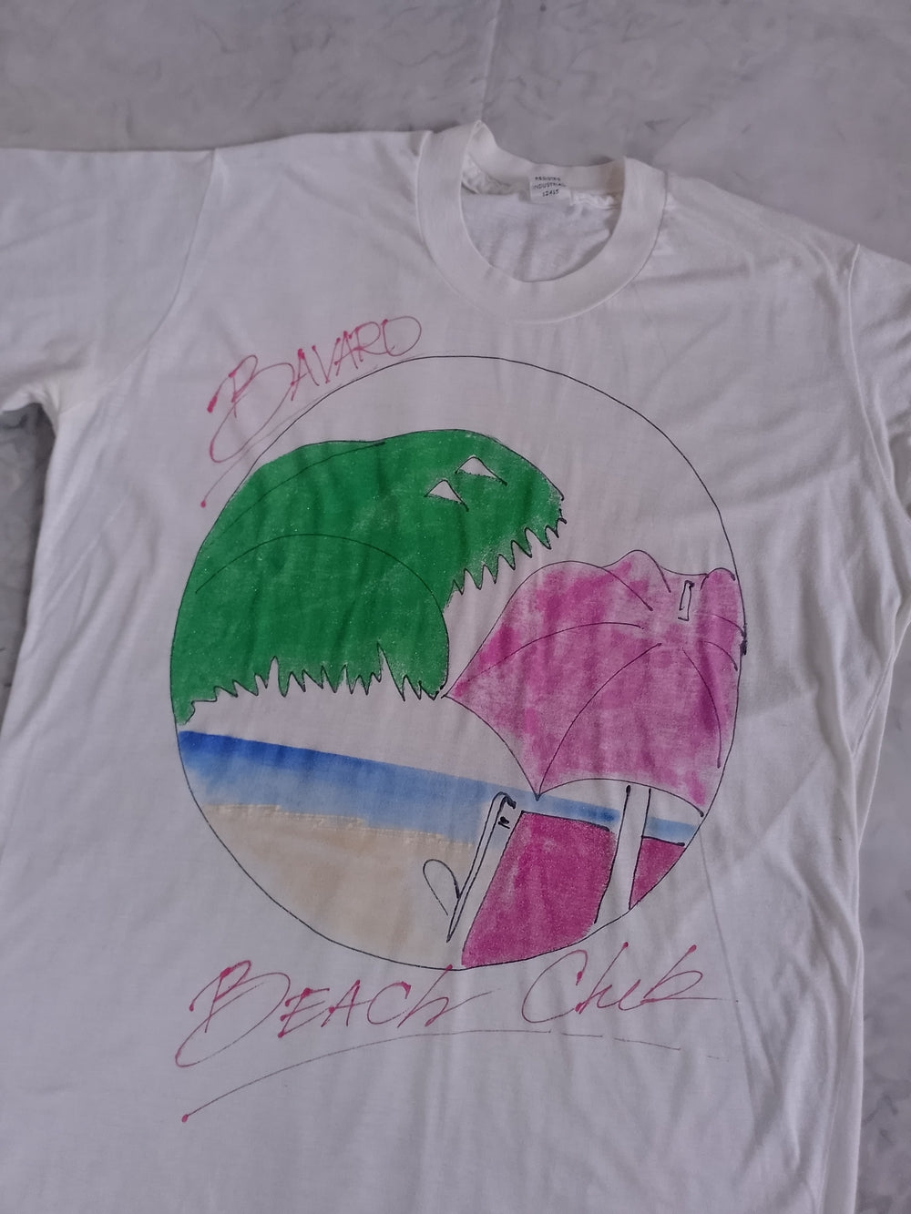 Vintage 90s HAND-DRAWN BAVARDO BEACH CLUB T-SHIRT Single Stitch