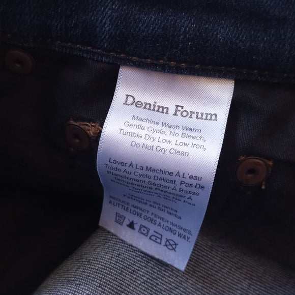 Denim Forum The Nico Mid-Rise Skinny Crop Denim Jeans UHS10-6113A-38