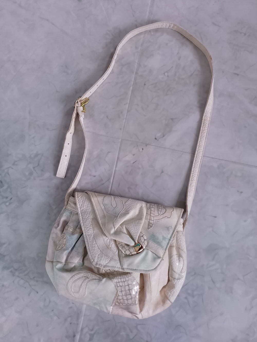 Vintage 80s Cream/White Crossbody Shoulder Bag NAS