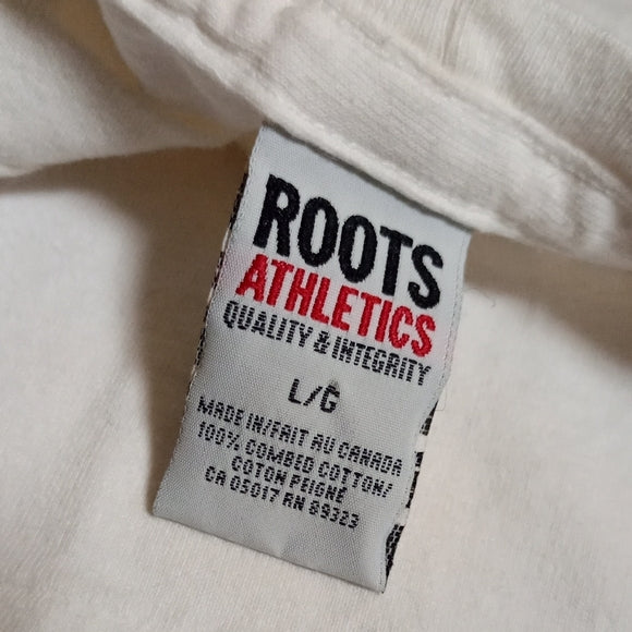 Vintage 90s ROOTS CANADA FLAG SINGLE STITCH T-SHIRT