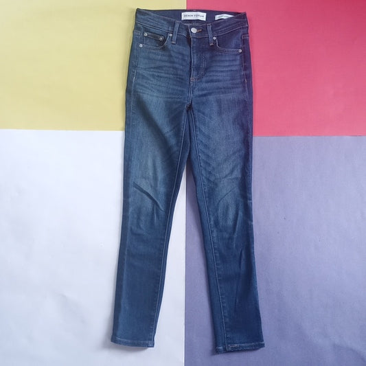 Denim Forum The Nico Rise Skinny Crop Denim Jeans UHS10-6113A-38