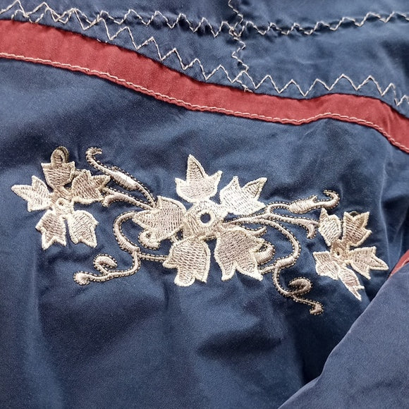 VINTAGE 90s Killtec Floral Embroidered Puffer Jacket UNISEX