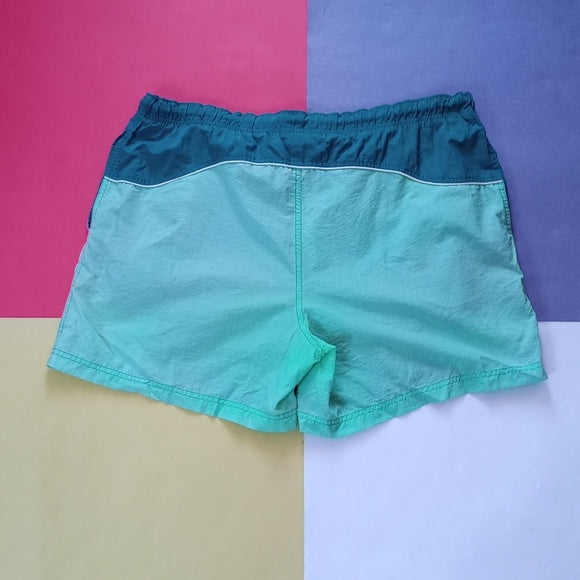 Vintage 1990s Sideout Green Essential Short With Pockets