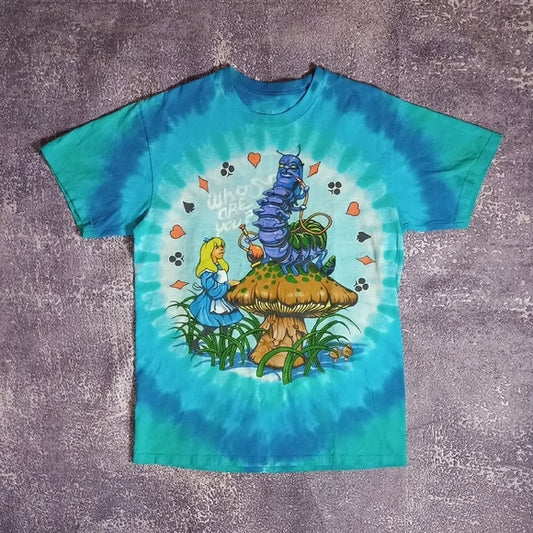 2009 LIQUID BLUE Blue Tie-Dye Alice in Wonderland T-Shirt UNISEX