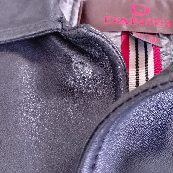 Danier Leather Button Up Heavy Jacket With Removable Liner