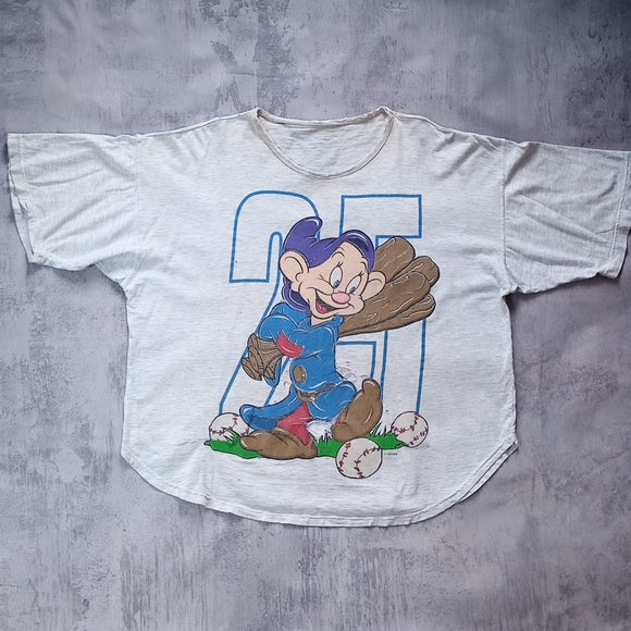 Vintage 90s Disney Snow White and the Seven Dwarfs Distressed Graphic T-Shirt
