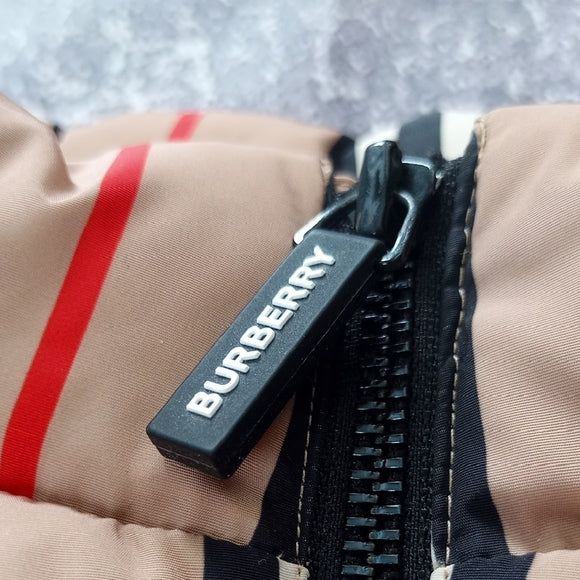 BURBERRY CLASSIC PATTERN DOWN PUFFER JACKET