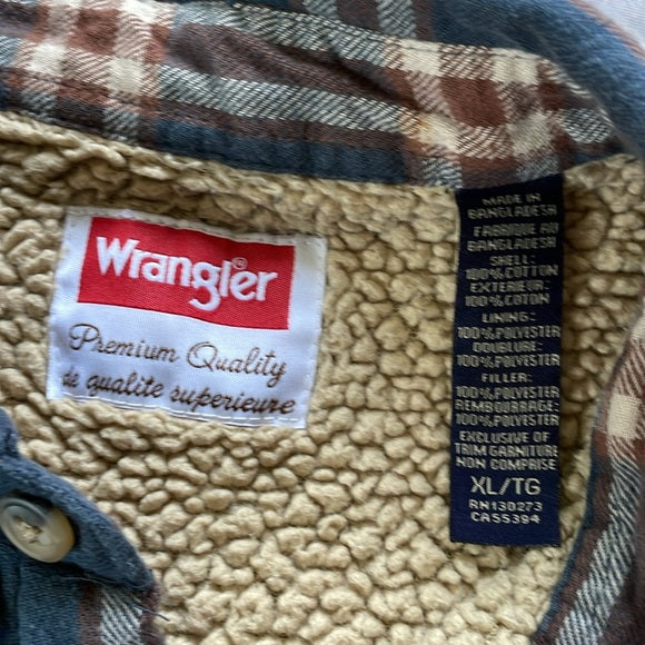 WRANGLER PLAID BUTTON-UP SWEATER JACKET SHERPA LINED