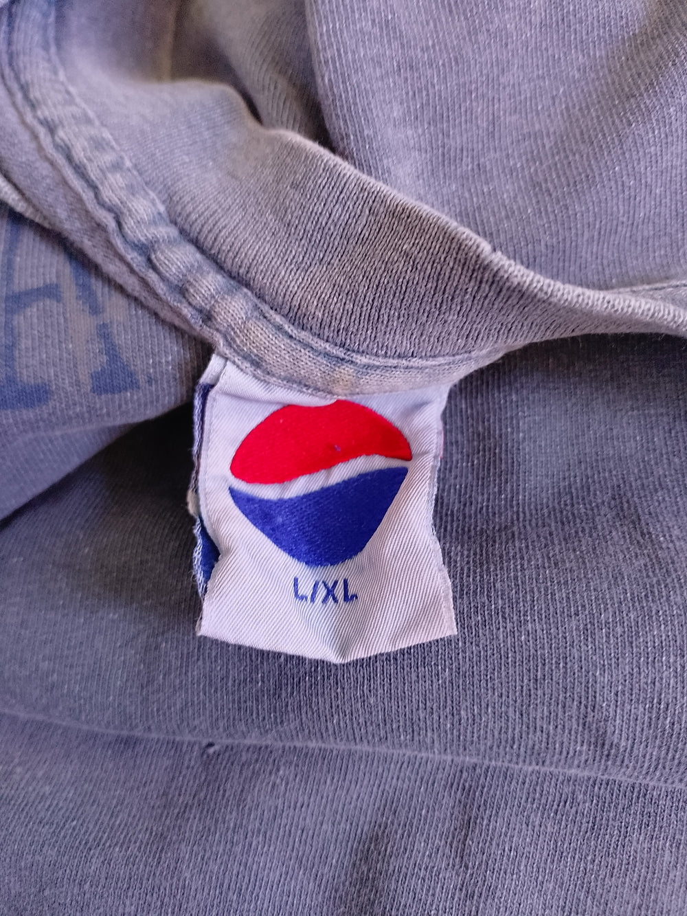 Vintage 1990s Pepsi-Cola T-Shirt SINGLE STITCH