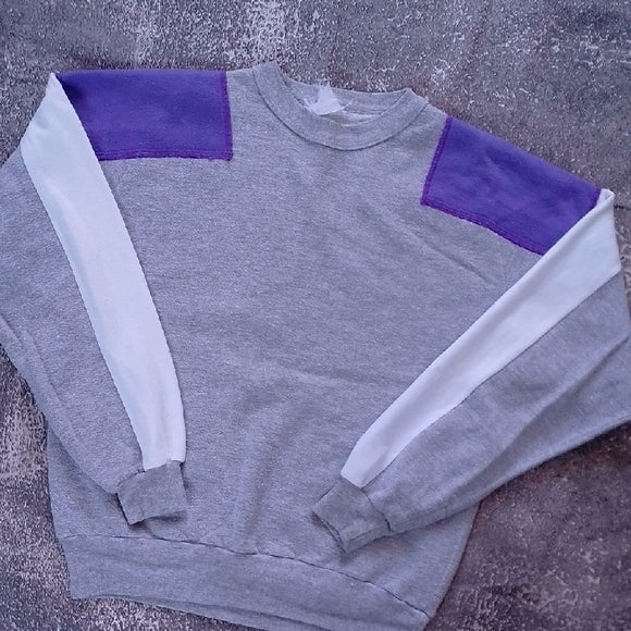 VINTAGE 90s Gray and Purple Men's Sweater