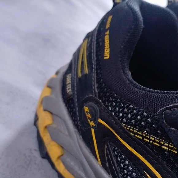 NEW BALANCE 573 GORE-TEX TRAINERS (MT573GTB)