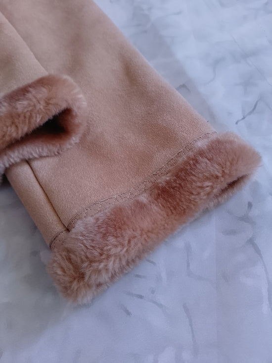 Y2K Areopostal Women’s Faux Shearling Collar Jacket in Blush
