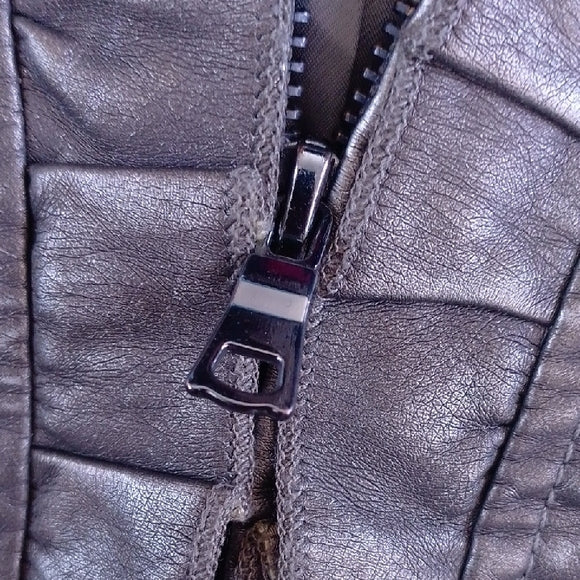CLEO Women's Metallic Gray Faux Leather Jacket