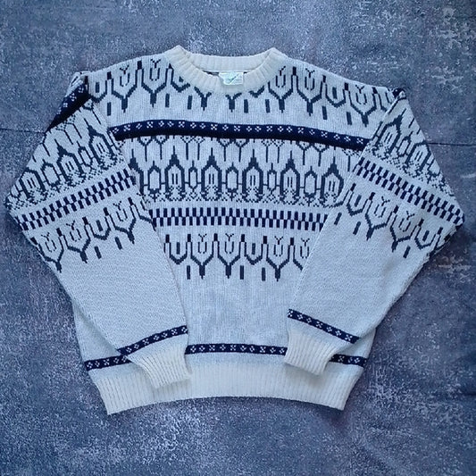 VINTAGE 90s Patterned Sweater in Cream and Black