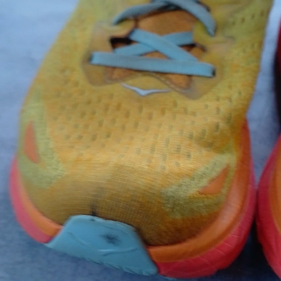 Hoka One One Clifton 8 Radiant Yellow Maize