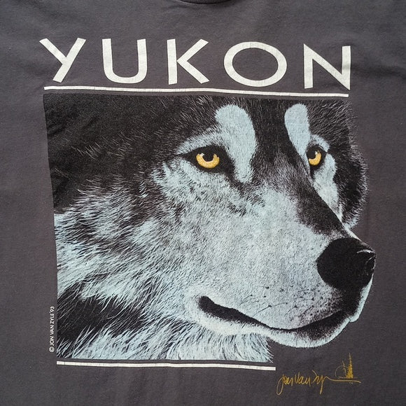 VINTAGE 1993 Yukon Wolf Signal Sports T-Shirt Single Stitch