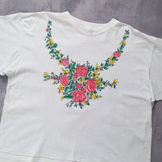 VINTAGE 90s Floral Necklace Roses T-Shirt Single Stitch